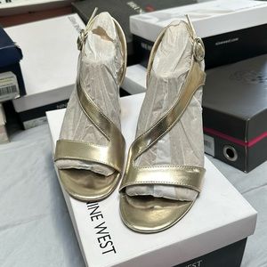 Nine West champagne heels